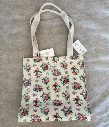 캐스키드슨 미디엄 북백 Icon Bunches