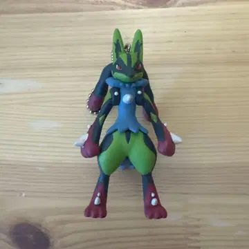 [ 가챠가챠 ] 메가 루카리오 피규어