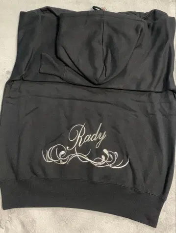 Rady 후드 부착 후드티 블랙 F