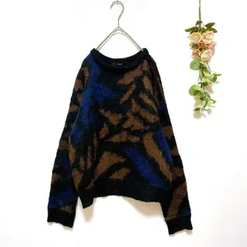 [ EMODA ] 에모다 긴팔 니트 스웨터 상의 패턴 디자인 ( F )