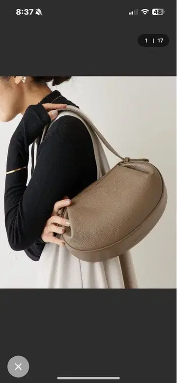 [ LIVETART ] 라운드 미니백 베이지 가죽 핸드백