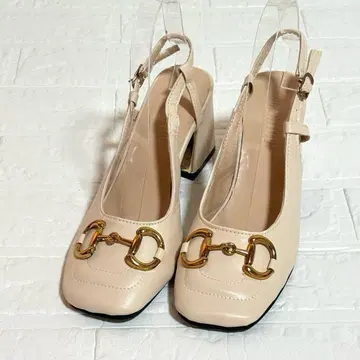 골드 비트 스퀘어토 샌들 베이지 23.5cm 청키힐