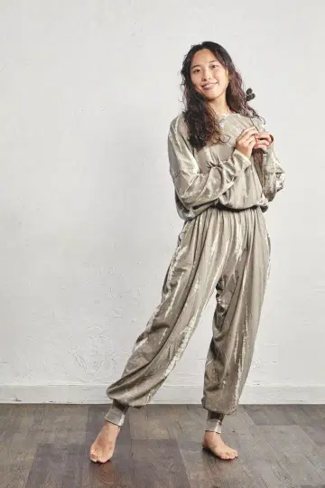 yinyang - yoga 로터스 점프수트