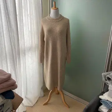 어반 리서치 니트 원피스