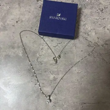 Swarovski 크리스탈 목걸이
