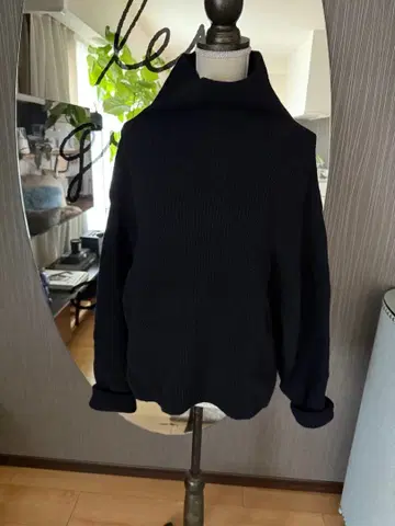 두지엠 클라세 풀오버 니트