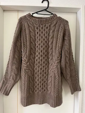 TICCA 핸드 케이블 풀오버 니트 프리 사이즈 모카