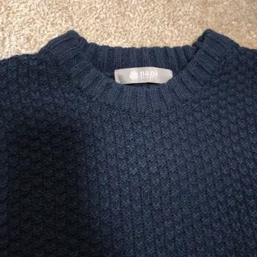 나노 유니버스 네이비 크루넥 스웨터 시착만 한 상품