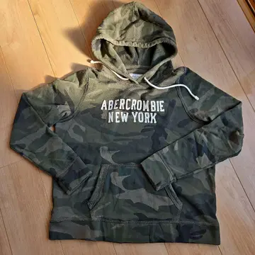 Abercrombie & Fitch 카모플라쥬 후디 (L)