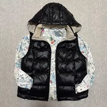 쿨레어 다운 베스트 블랙 x 화이트 리버서블 M 사이즈