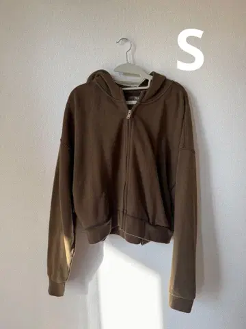 자라 짧은 기장 후드티 카키 완판템 S