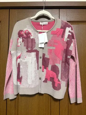 새상품 GIANNI LO GIULI 긴팔 가디건 사이즈 40