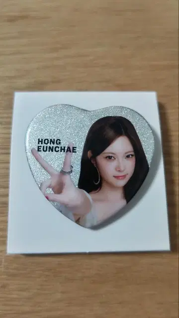 LE SSERAFIM 'EASY CRAZY HOT' ENCORE 캔뱃지