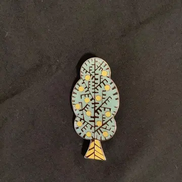 미나 페르호넨 브로치 나무 미사용