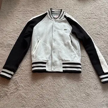 LACOSTE LIVE 바시티 자켓 그레이 블랙