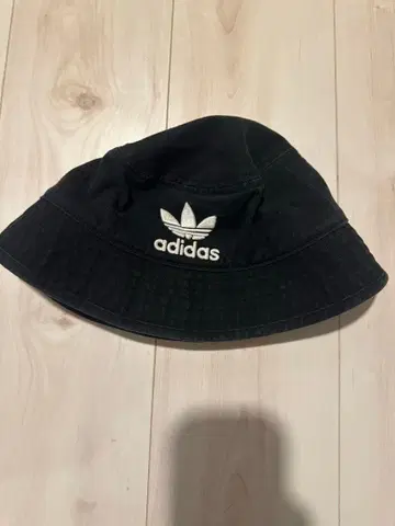 adidas 네이비 버킷햇 OSFM
