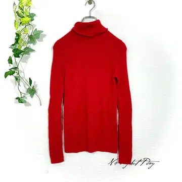 유니클로 빨간색 리브 터틀넥 스웨터 니트 울 M 사이즈 무지