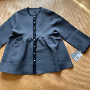 택 포함 새상품 alaisse 노카라 자켓 그레이 사이즈 38