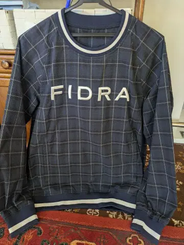 FIDRA 네이비 체크 골프웨어