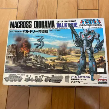 마크로스 디오라마 시리즈 VF-1J BATTROID 1/72 프라모델