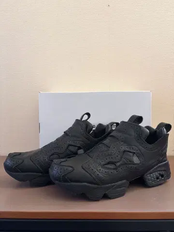 Reebok INSTAPUMP FURY 94 EG ENGINEERED