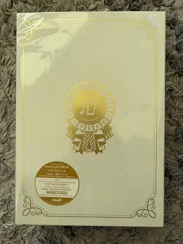 10주년 기념 앨범 CARILLON