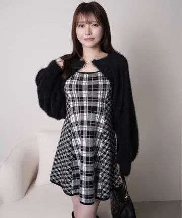 LIP SERVICE 페더 체크 앙상블 원피스 블랙 플레어