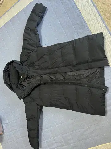 UNIQLO 블랙 다운 자켓 XL
