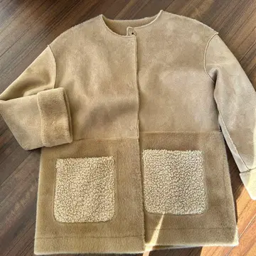 베이지 무스탕 코트 M 사이즈