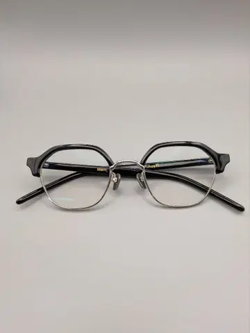 kearny  uhuy2 Black x silver