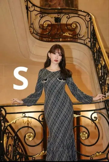 Bouncy 체크 니트 풀오버