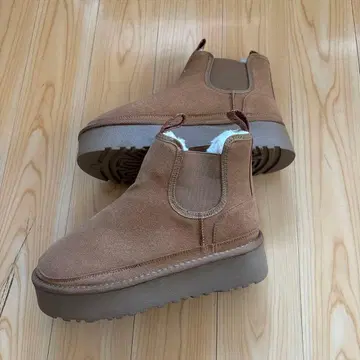 브라운 스웨이드 통굽 사이드 고어 부츠