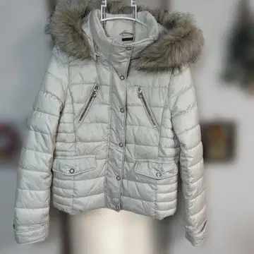 ZARA 아이보리 후드 부착 퀼팅 자켓 M