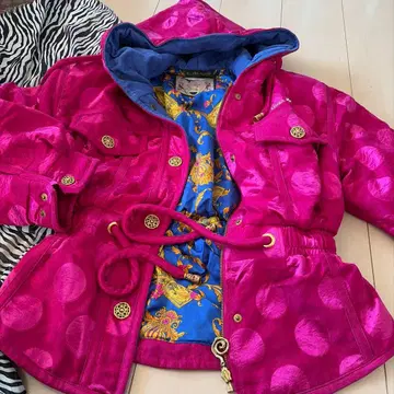 LINEA PALIO 후드 부착 다운 자켓