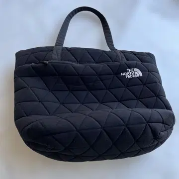 THE NORTH FACE 퀼팅 토트백 블랙