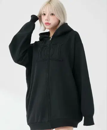 다리치 아플리케 DD 로고 후드티