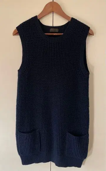 TOMORROWLAND 네이비 니트 베스트