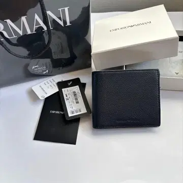 엠포리오 아르마니 접이식 지갑 엠보 가죽 블랙