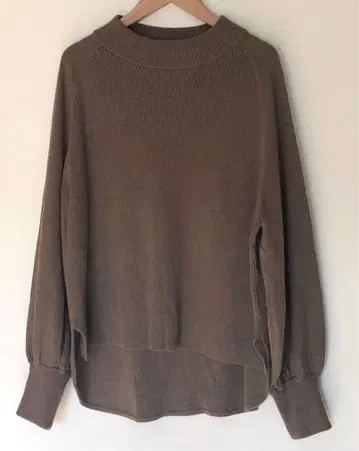 유나이티드 애로우즈 브라운 니트