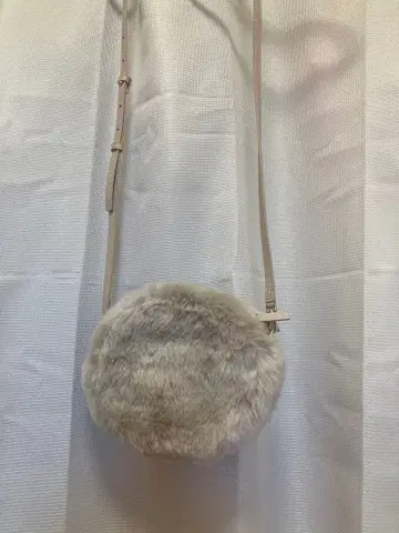 FURLA 퍼 라운드 숄더백