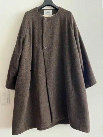 OUVERT 울 100% 노카라 코트 브라운