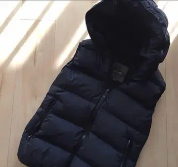 [ 컨디션 최상 ] DUVETICA 듀베티카 다운 베스트 38