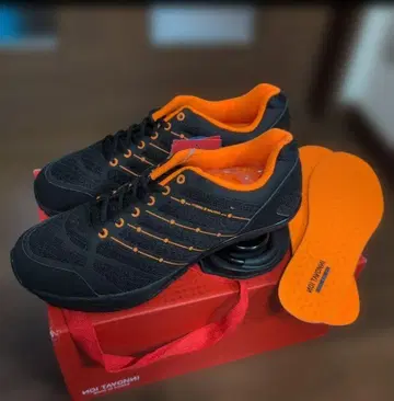 미사용 새상품 노이타보니 스니커즈 블랙/오렌지