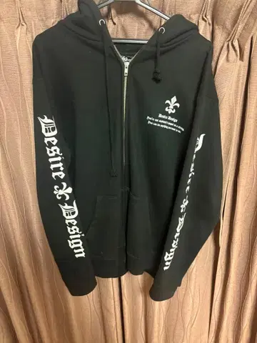 Desire Design 블랙 집업 후드티