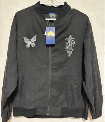 iS ScoLor 나비 자수 라이트 아우터 M 이즈스칼라