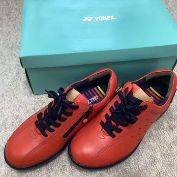 YONEX 스니커즈 23.5