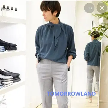 실키 크로스 리본 타이 블라우스