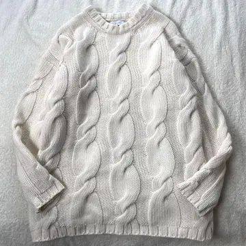 슬로브 이에나 큼직한 니트 케이블 스웨터 울 긴팔 화이트