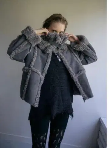 PARVERZE 무스탕 코트 클리닝 완료