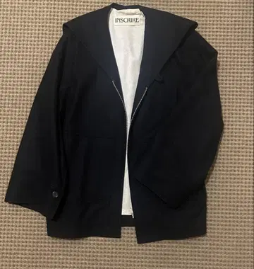 안스클리어 세일러 카라 자켓